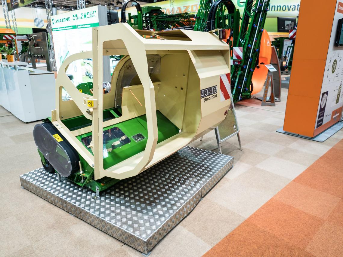 Ausstellungsobjekt Mähwerk Schnittmodell für Profihopper
