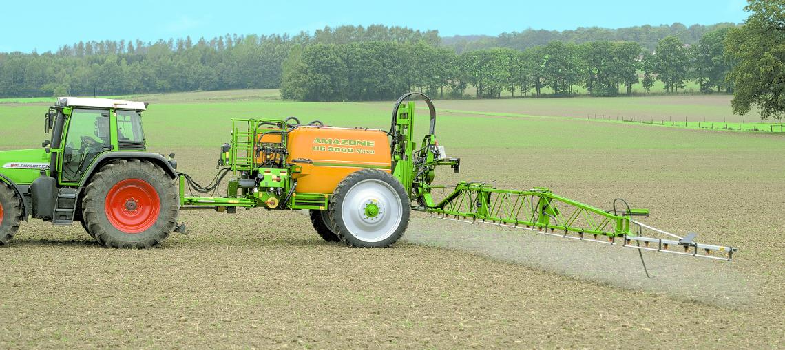 UG 3000 Nova Acker