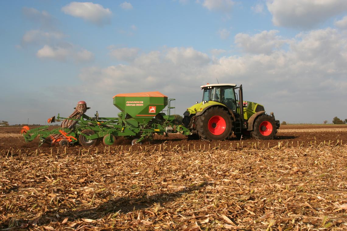 Cirrus Claas 7407