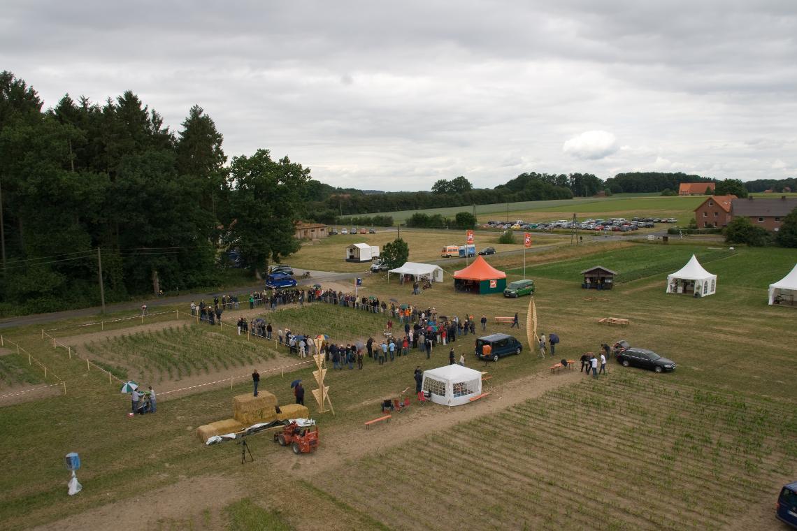 fieldrobot 20080613 141925