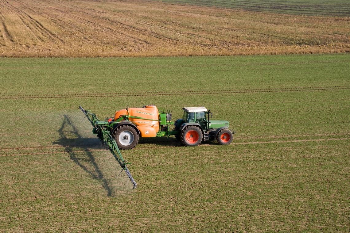 UX Agraruntern Menz D4 146 b
