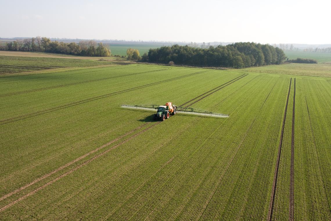 UX Agraruntern Menz D4 160 b