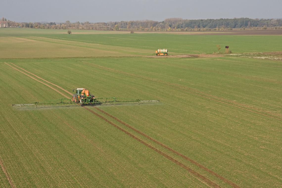 UX Agraruntern Menz D4 186 b