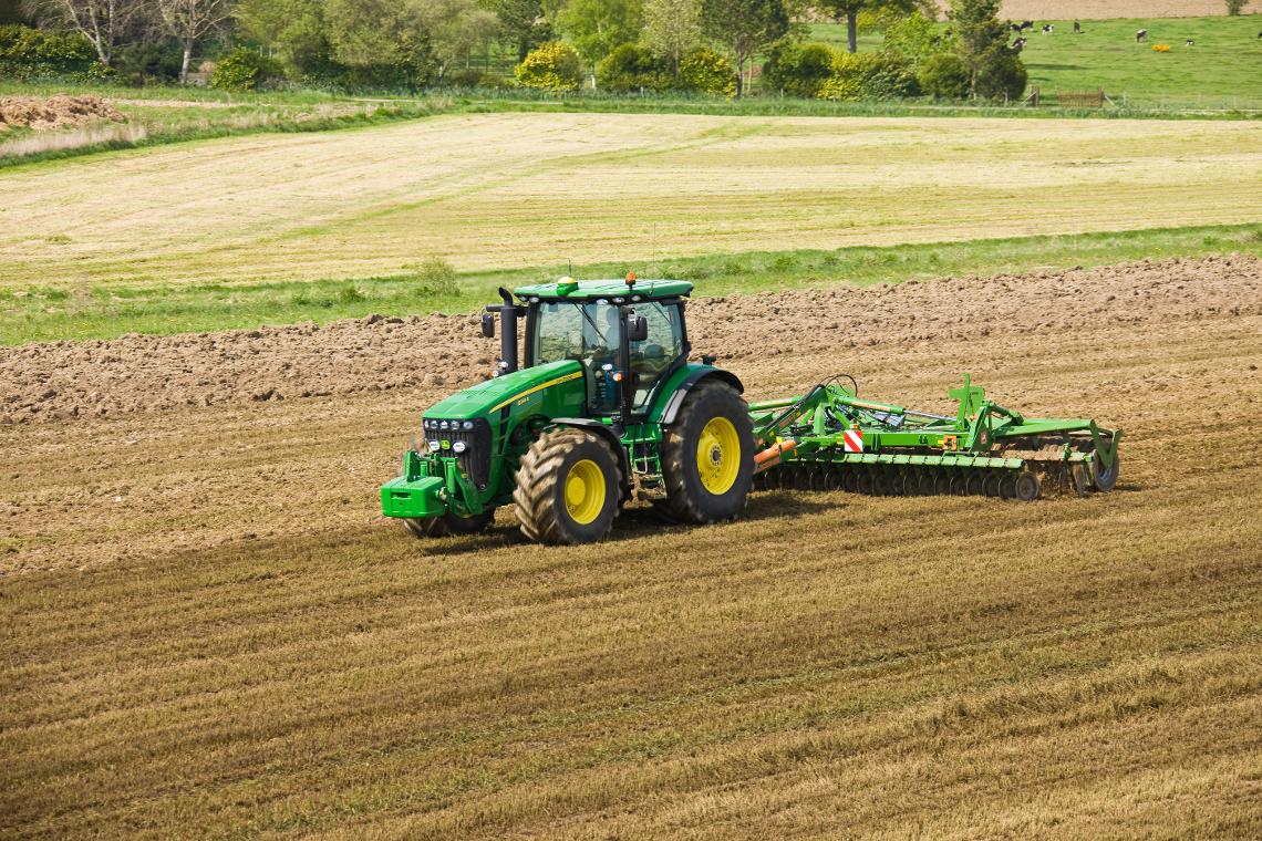 Amazone Catros JohnDeere528850