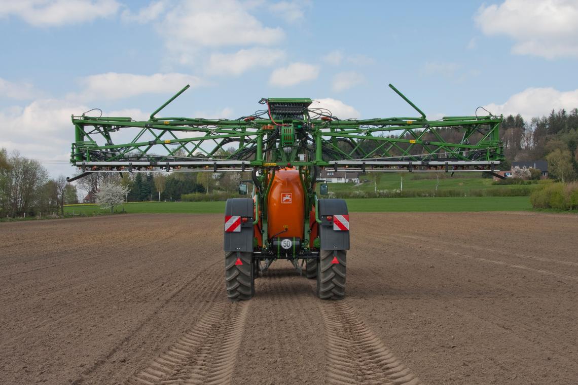 Amazone UX BASF d4 6572