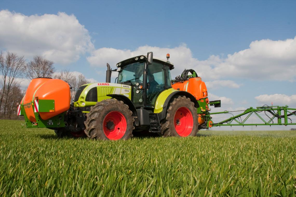 Amazone UF Fronttank D4 6725