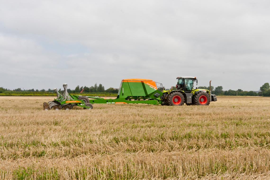 Condor 15001 Claas Xerion