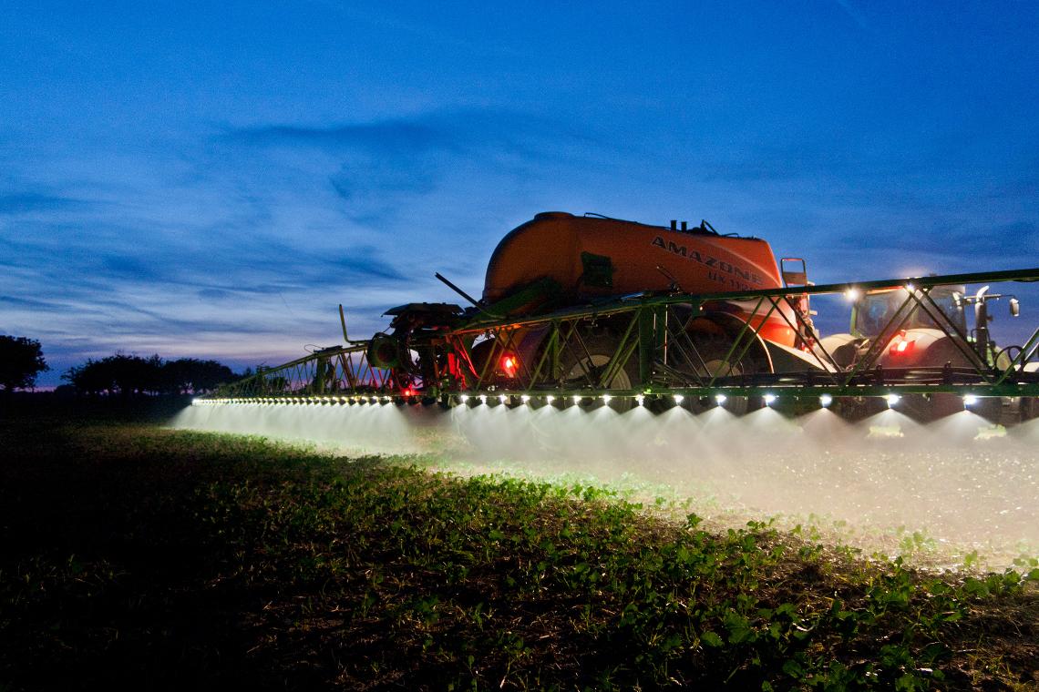 UX11200 LED