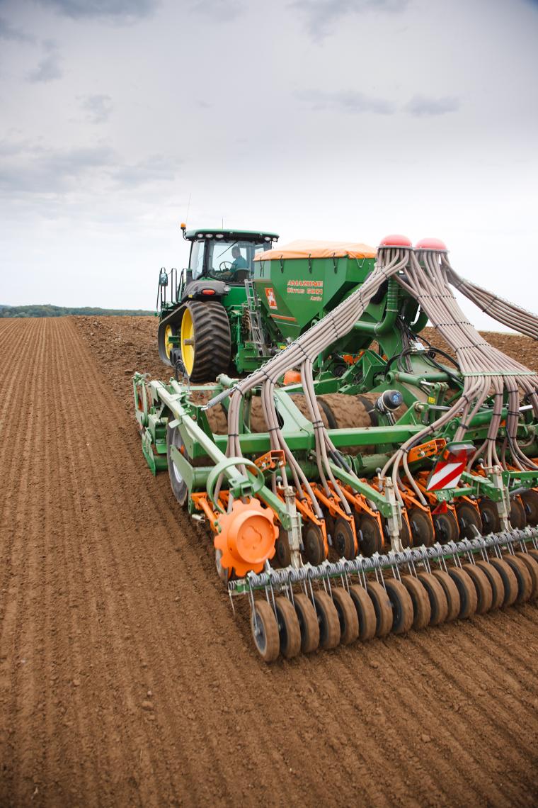 Amazone Cirrus 6001 activ John Deere dx r2b007888