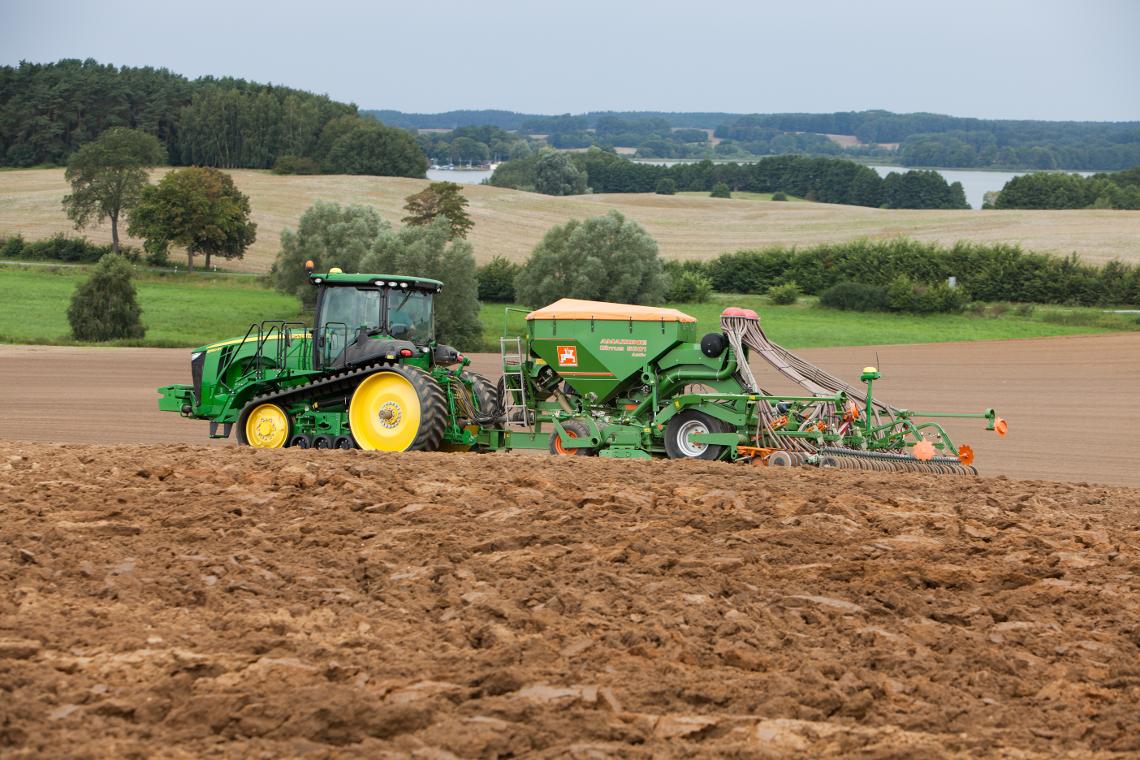 Amazone Cirrus 6001 activ John Deere dx r2b007889