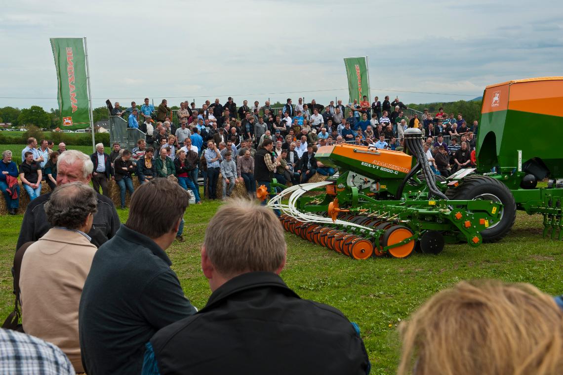 Amatechnica2012 dx pent 8866