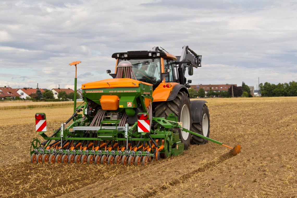 AD-P 303 Special Valtra dx jg 8710