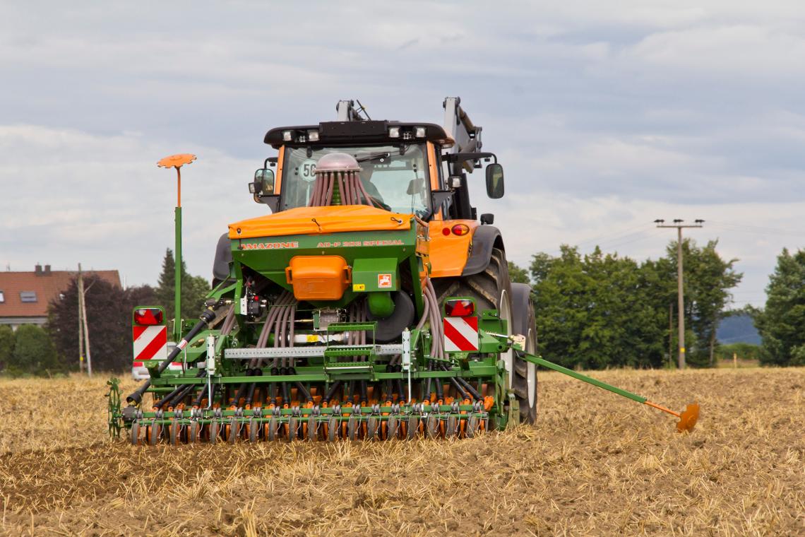 AD-P 303 Special Valtra dx jg 8713