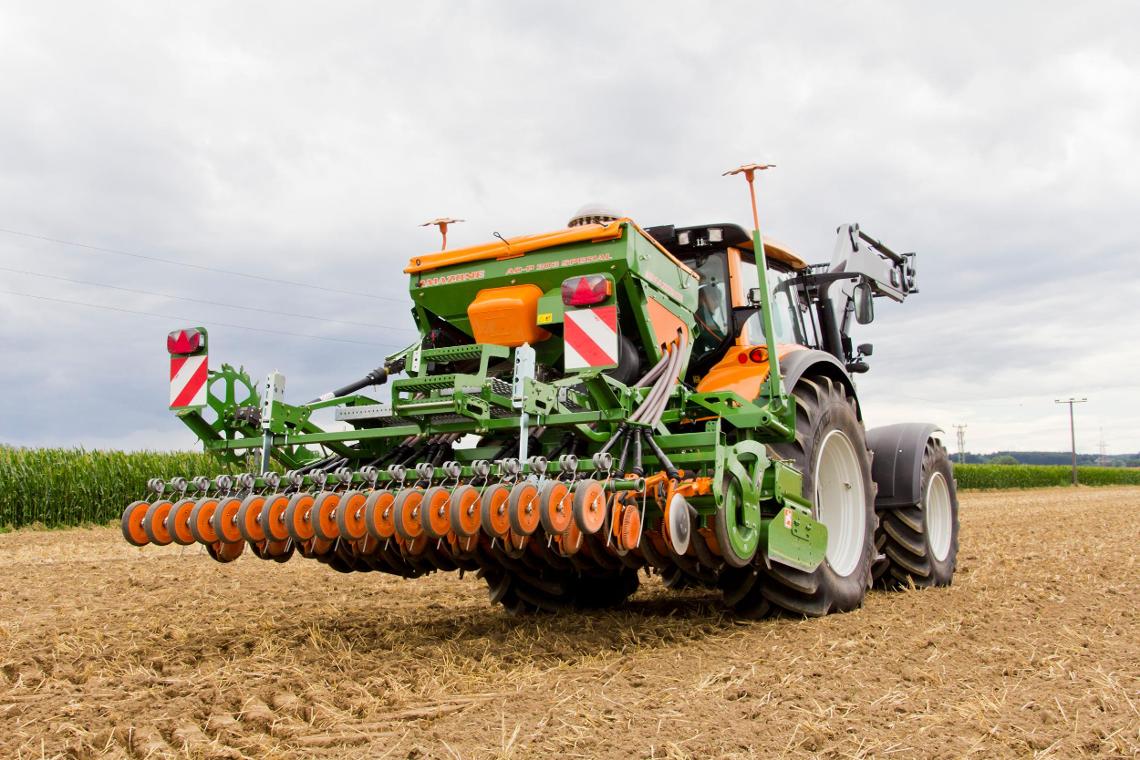 AD-P 303 Special Valtra dx jg 8611