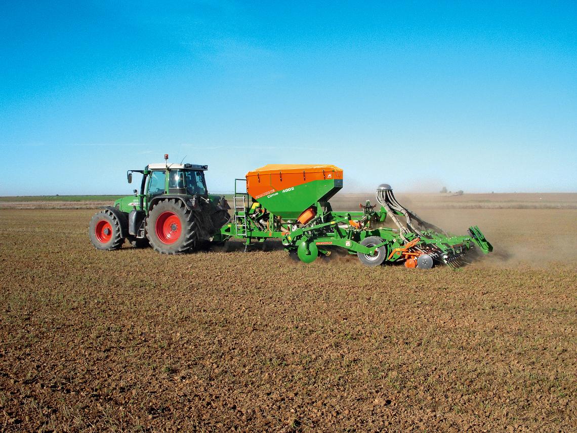 Cirrus-4002 Feld
