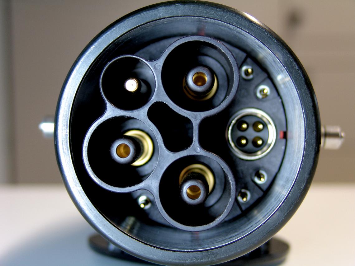 AEF HighVoltage