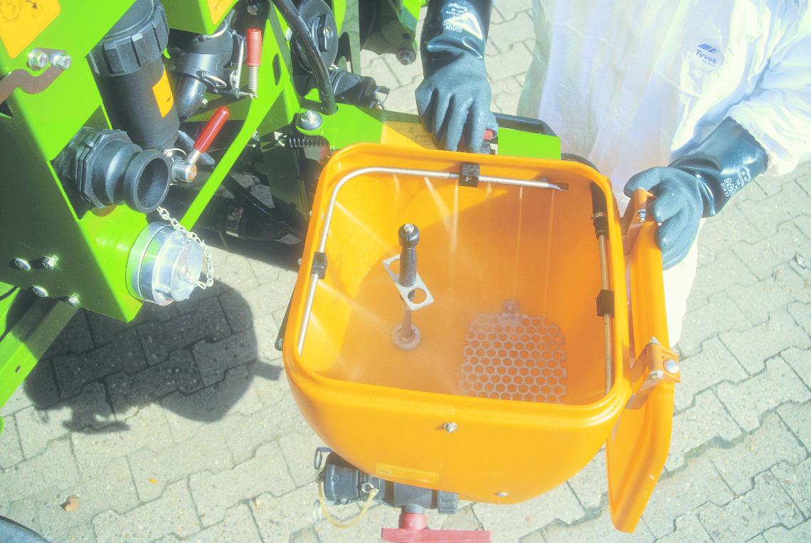 Spritze UF-06