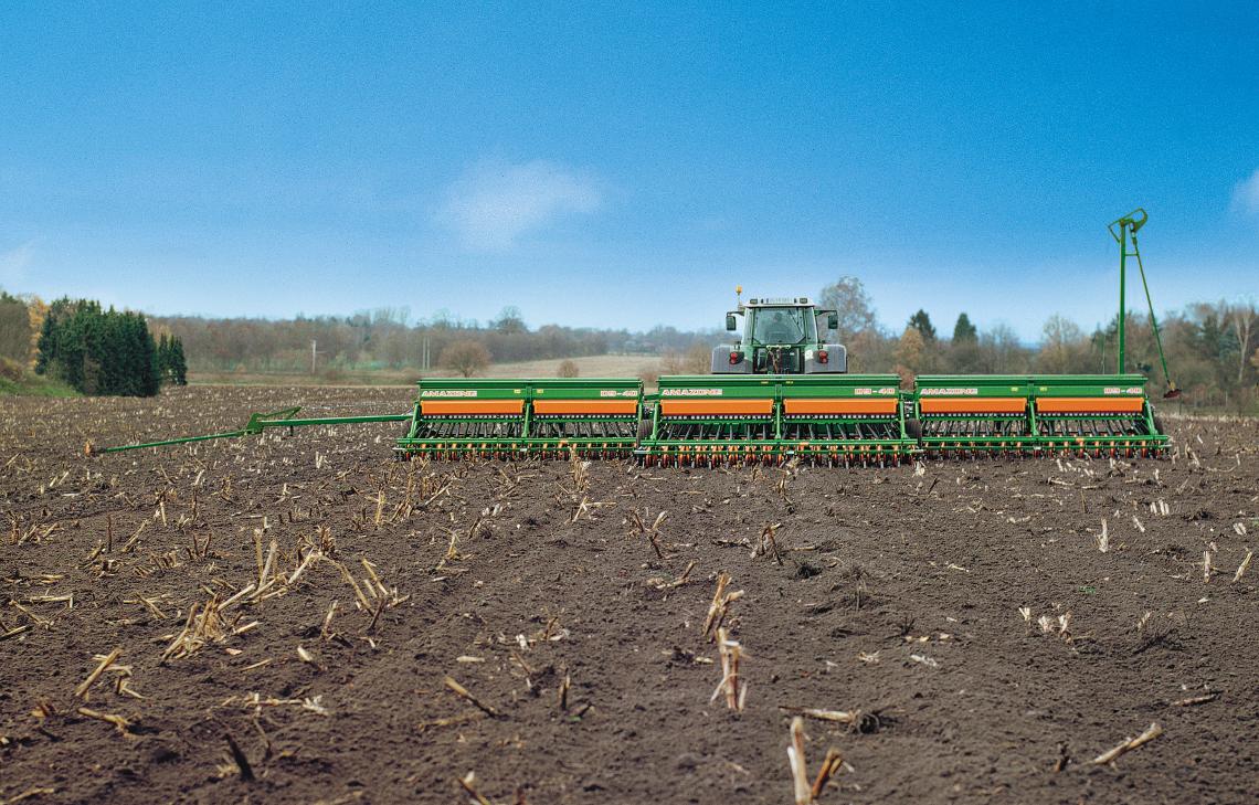 D9-40 01
