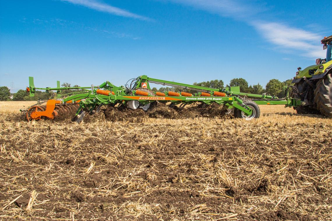 Cenius 5003-2TX Claas