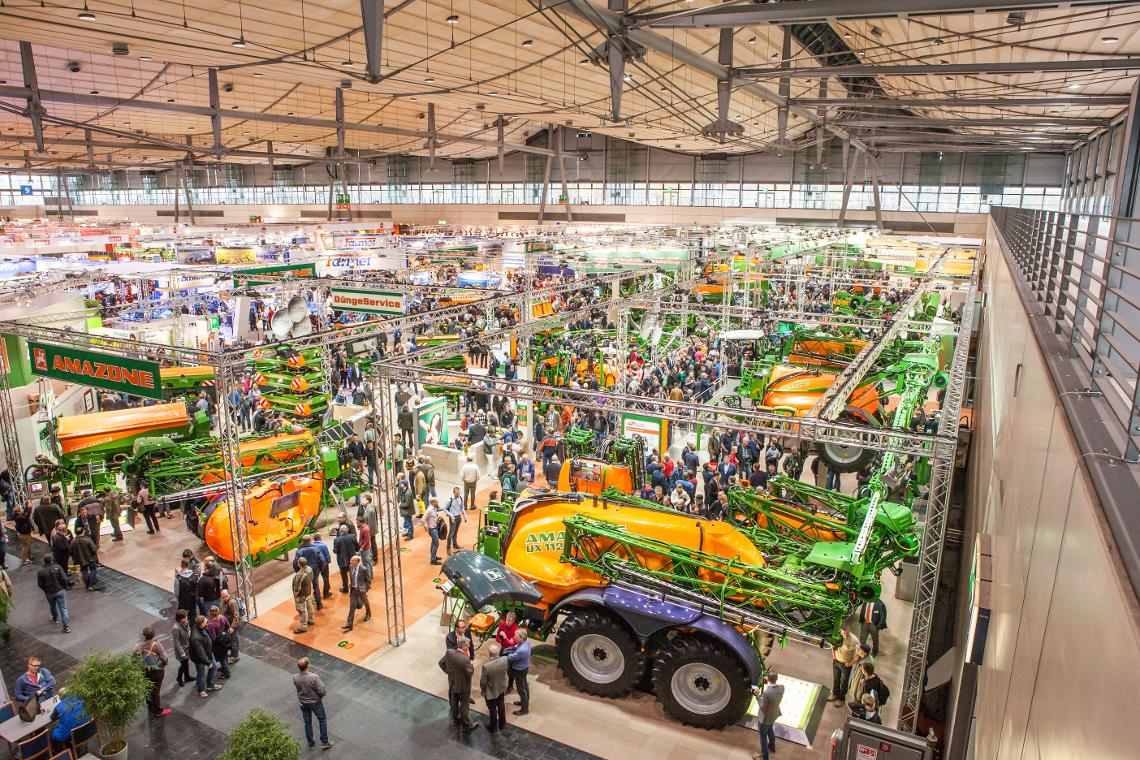 AGT15 Stand