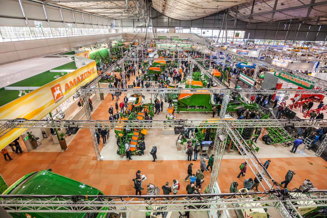 AGT15 Stand