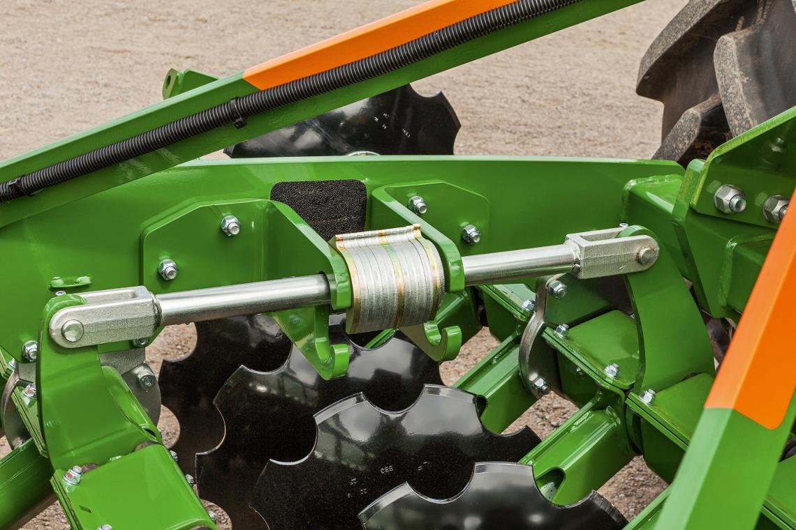 Catros-plus-3003-special Claas