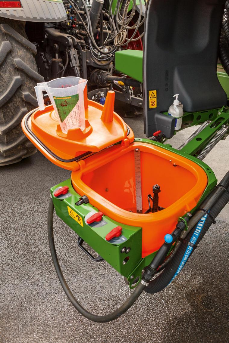 UX5201 Fendt
