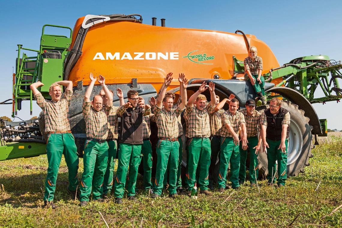 UX11200 Weltrekord 1000ha 24h