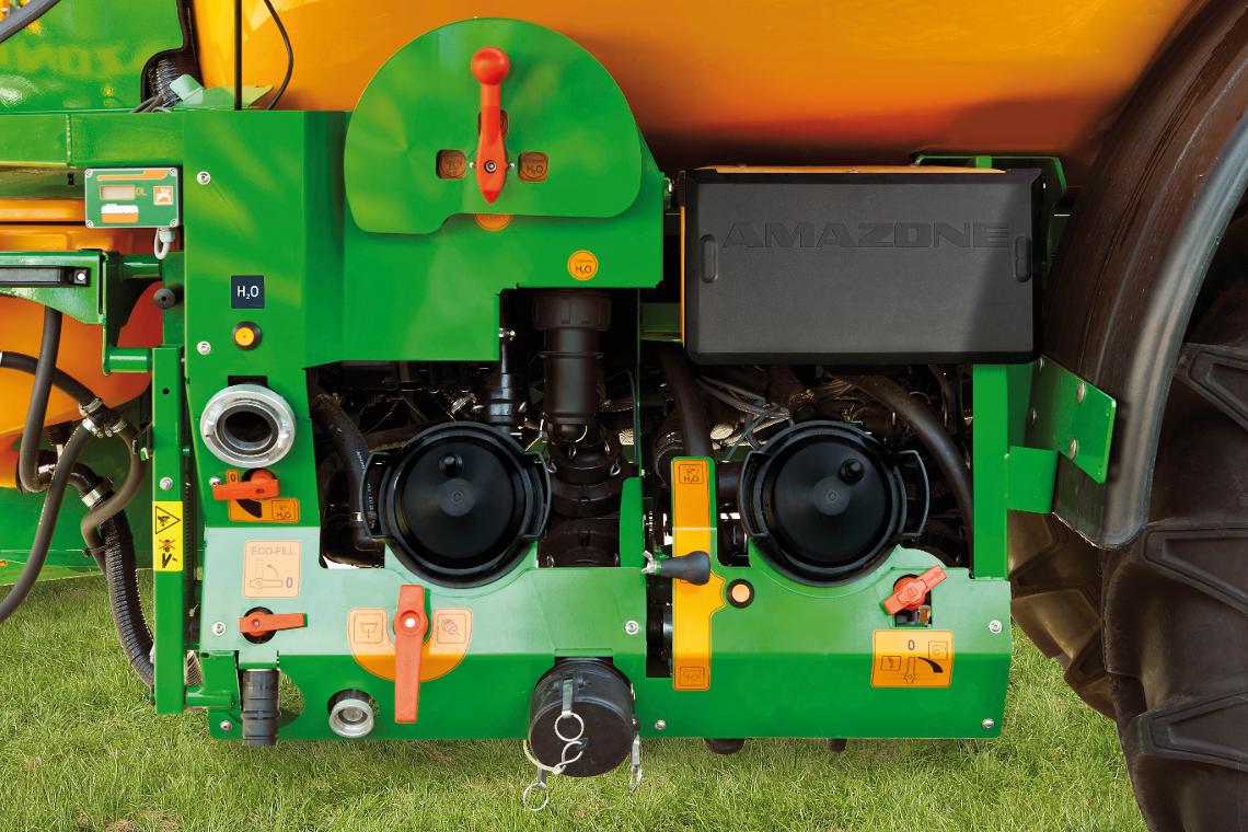 UX11200 Bedienfeld 03