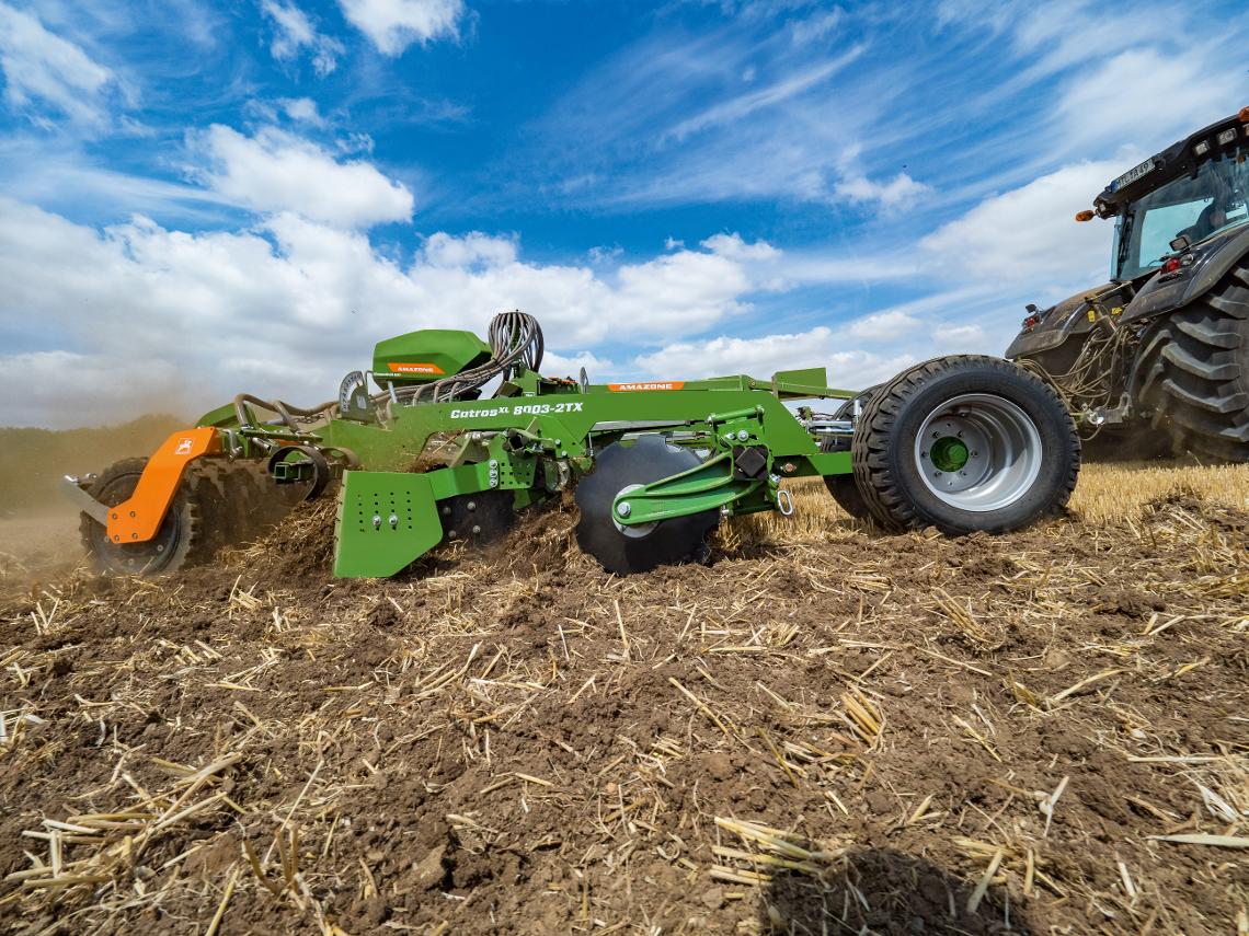 CatrosXL8003-2TX GD501 Valtra