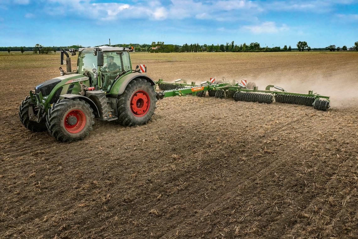 AW12200 Fendt