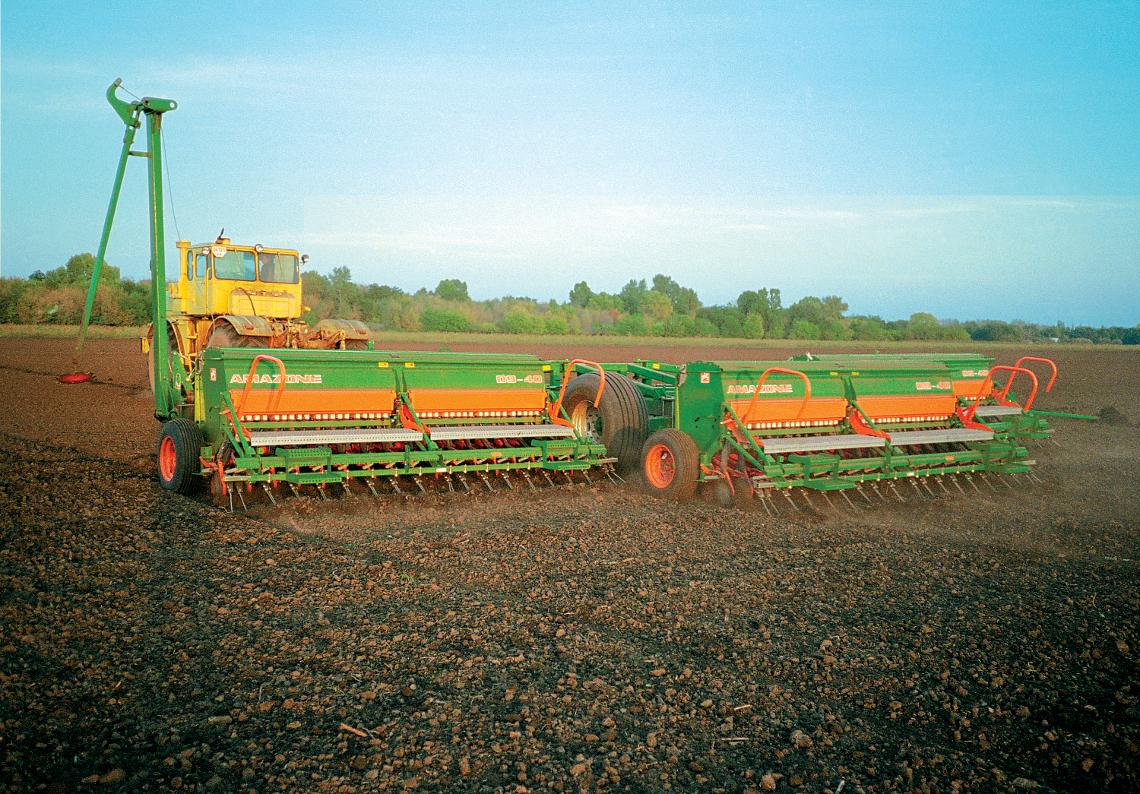D9-40 04