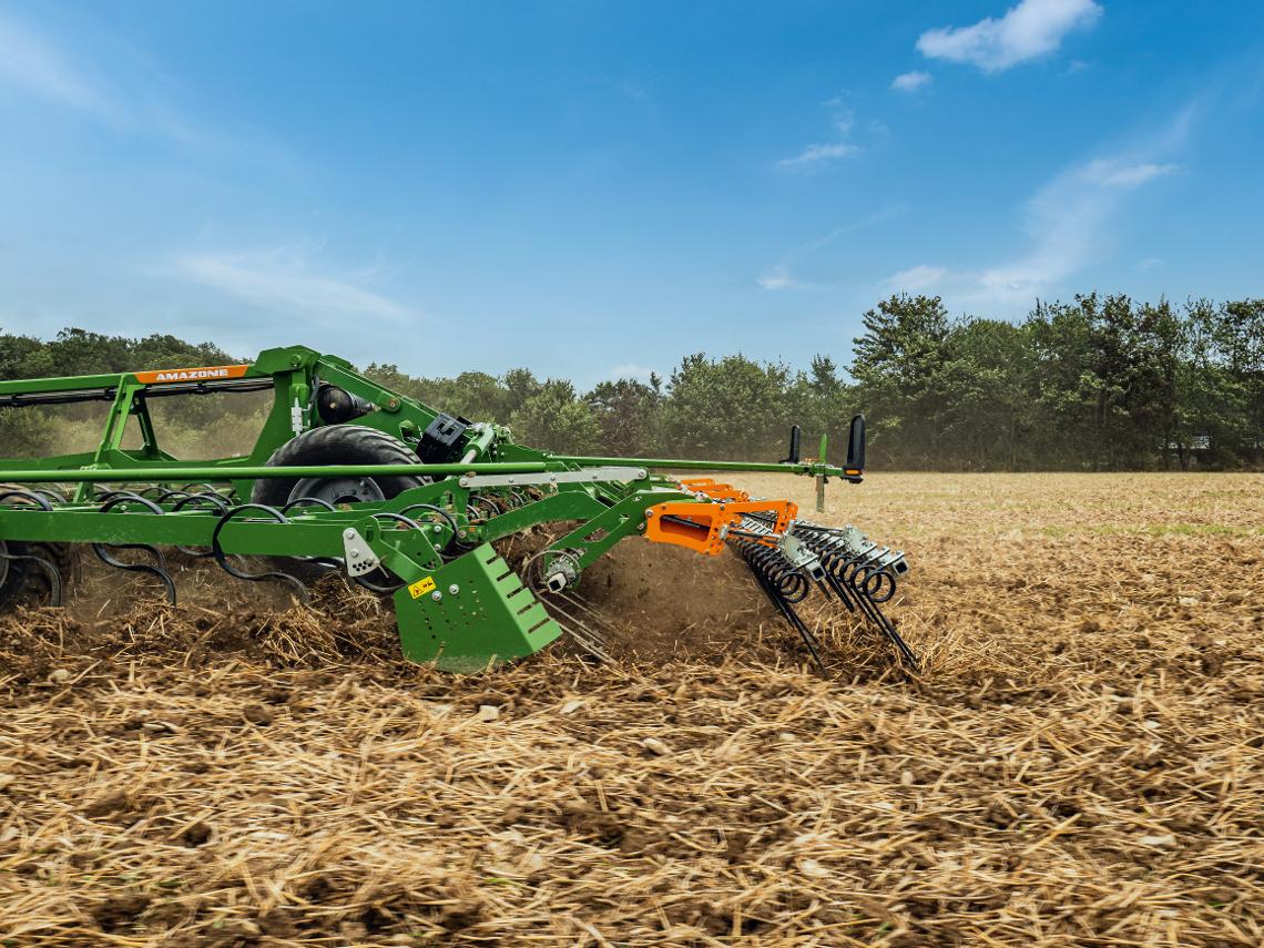 Cobra7000-2TX-Striegel Claas