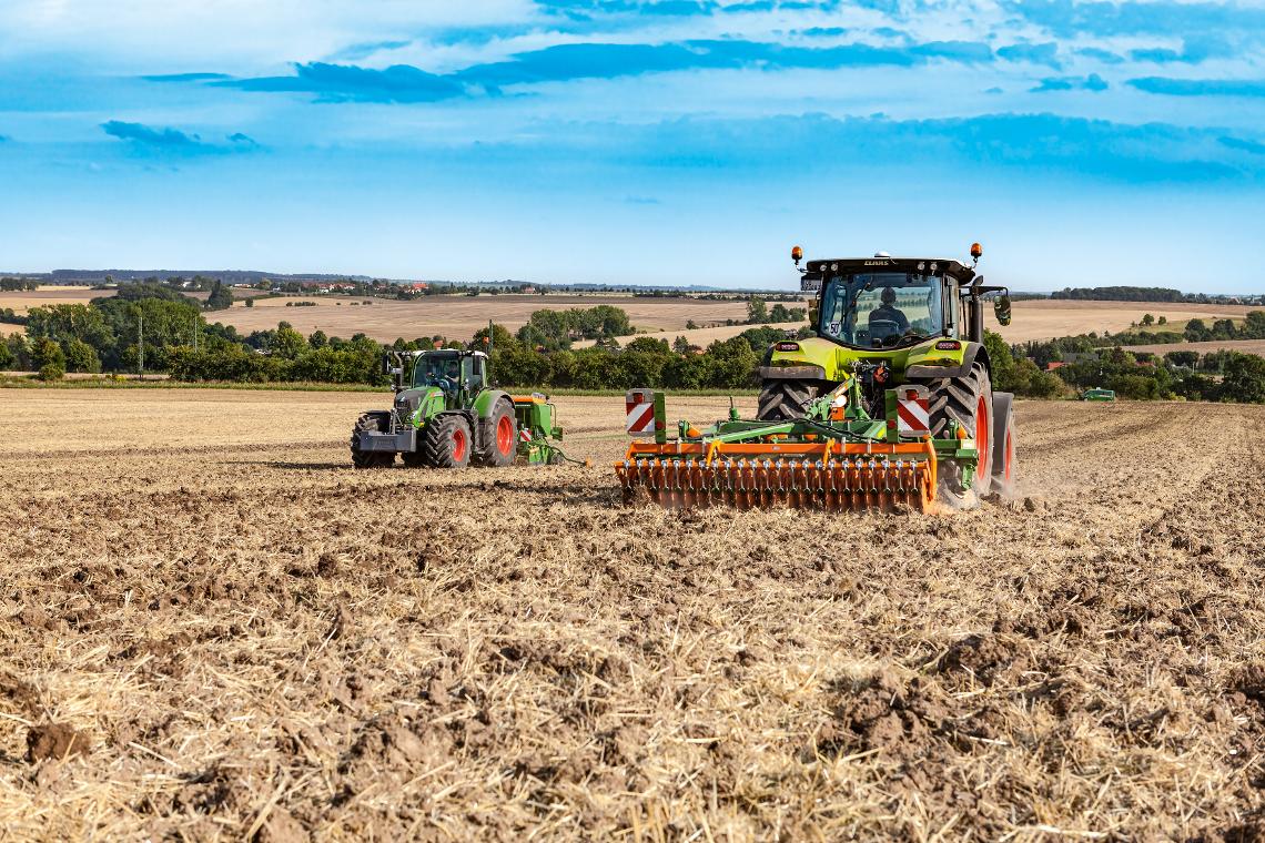 Cataya-3000-Super Fendt Cenius-3003-Super Claas
