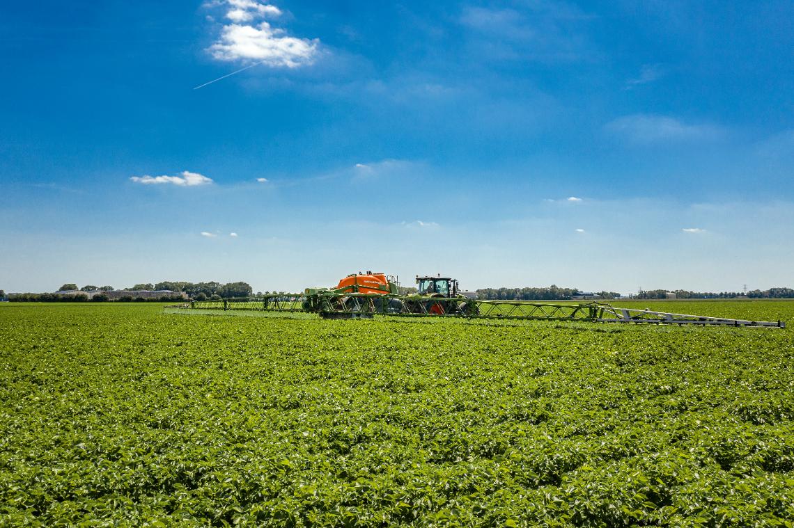 UX5201-48m Claas