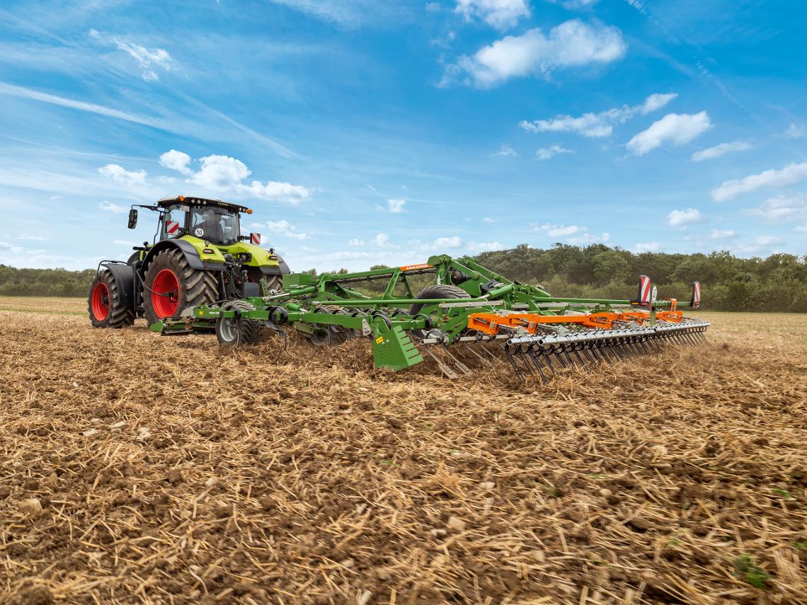 Cobra7000-2TX-Striegel Claas