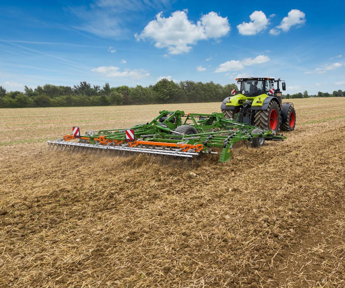 Cobra7000-2TX-Striegel Claas
