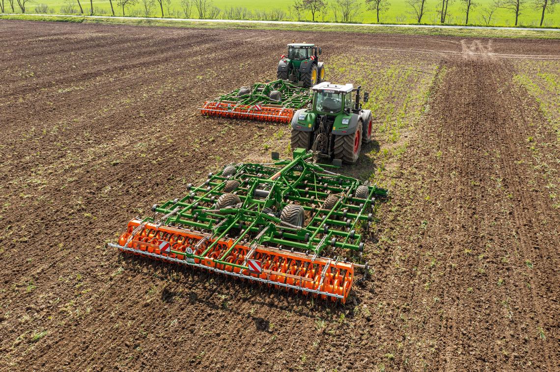 Cobra6000-2TX JohnDeere 7000-2TX Fendt