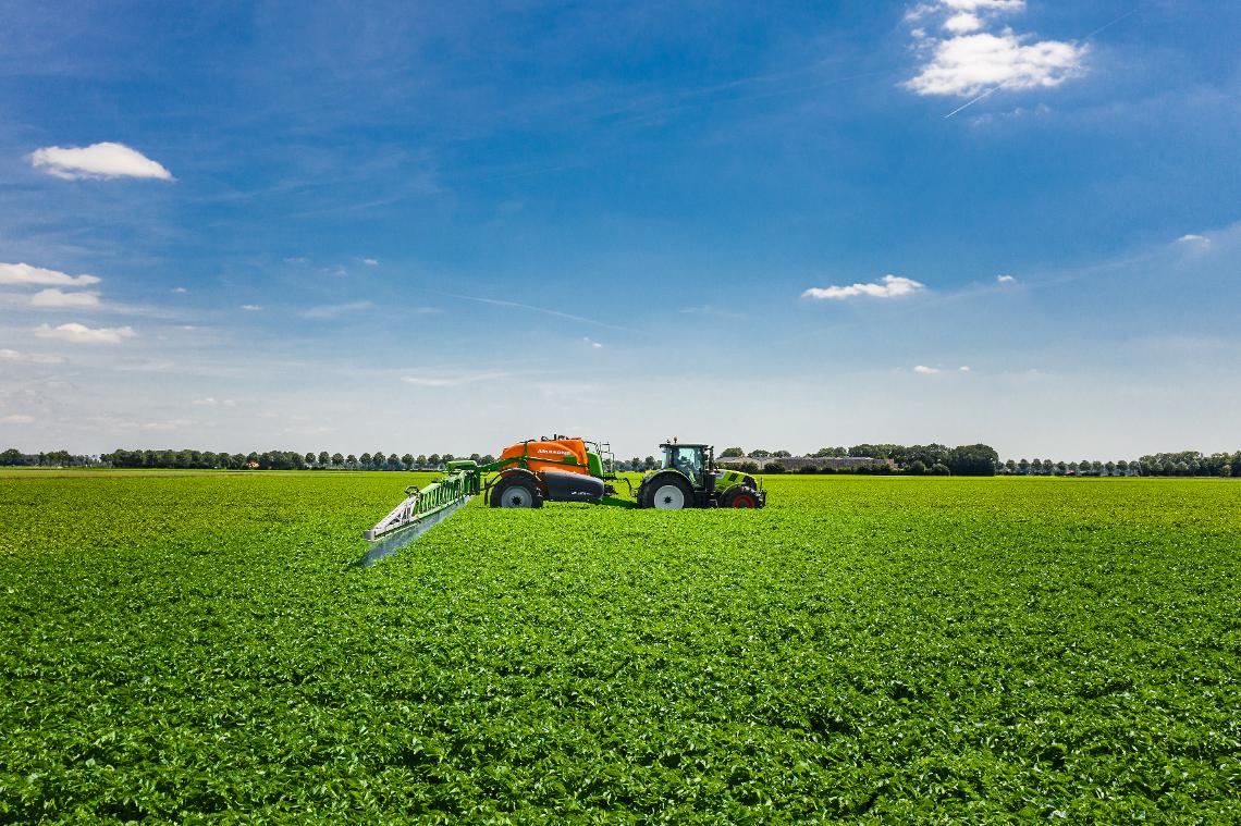 UX5201-48m Claas