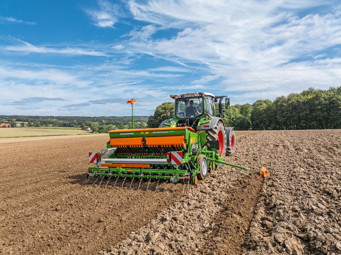 D9-3000 Super C-Drill Huckepack Fendt