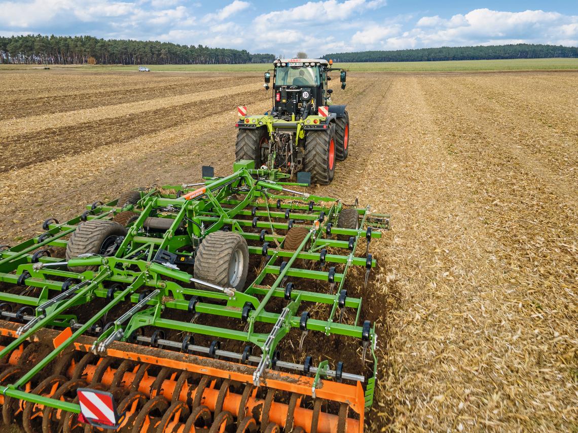 Cobra7000-2TX Koernermaisstroh Claas