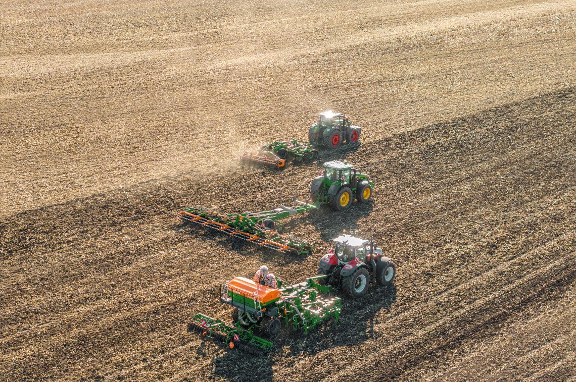 TopCut12000-2T JohnDeere PrimeraDMC6000-2C Steyr Certos5002-2TX Femdt