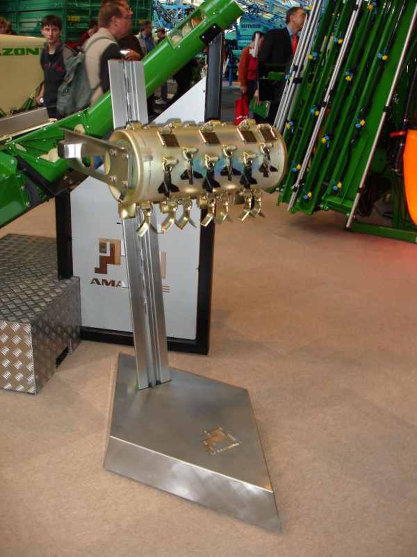 Ausstellungsobjekt Rotormodell mit Fuß